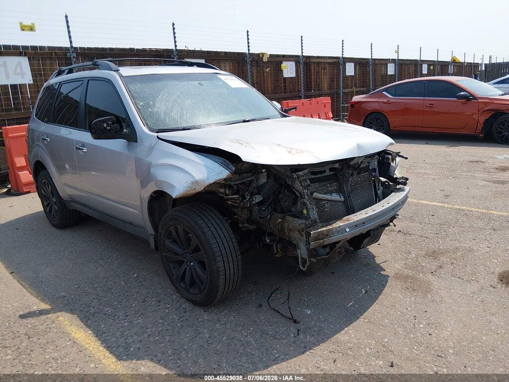 JF2SHADC5DH417442 2013 SUBARU FORESTER photo no. 1