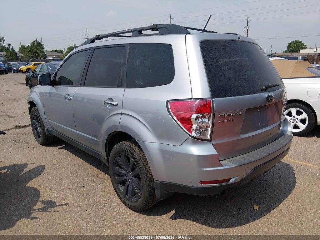 JF2SHADC5DH417442 2013 SUBARU FORESTER photo no. 3