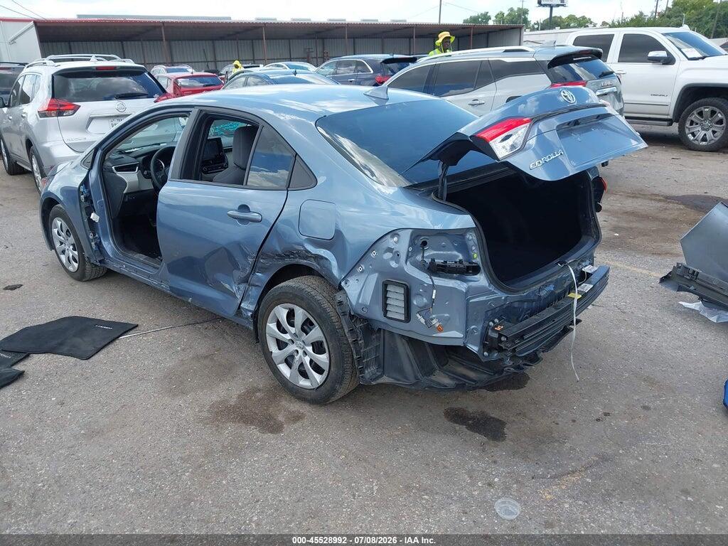 5YFEPMAE0NP388654 2022 TOYOTA COROLLA photo no. 3