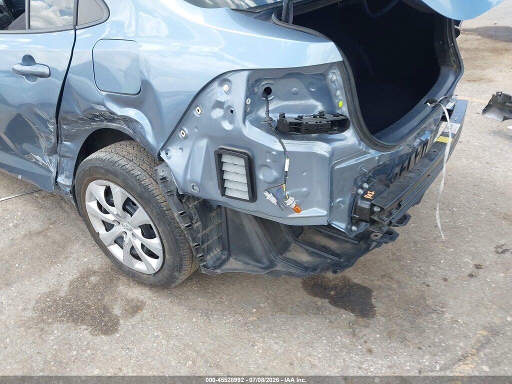 5YFEPMAE0NP388654 2022 TOYOTA COROLLA photo no. 6