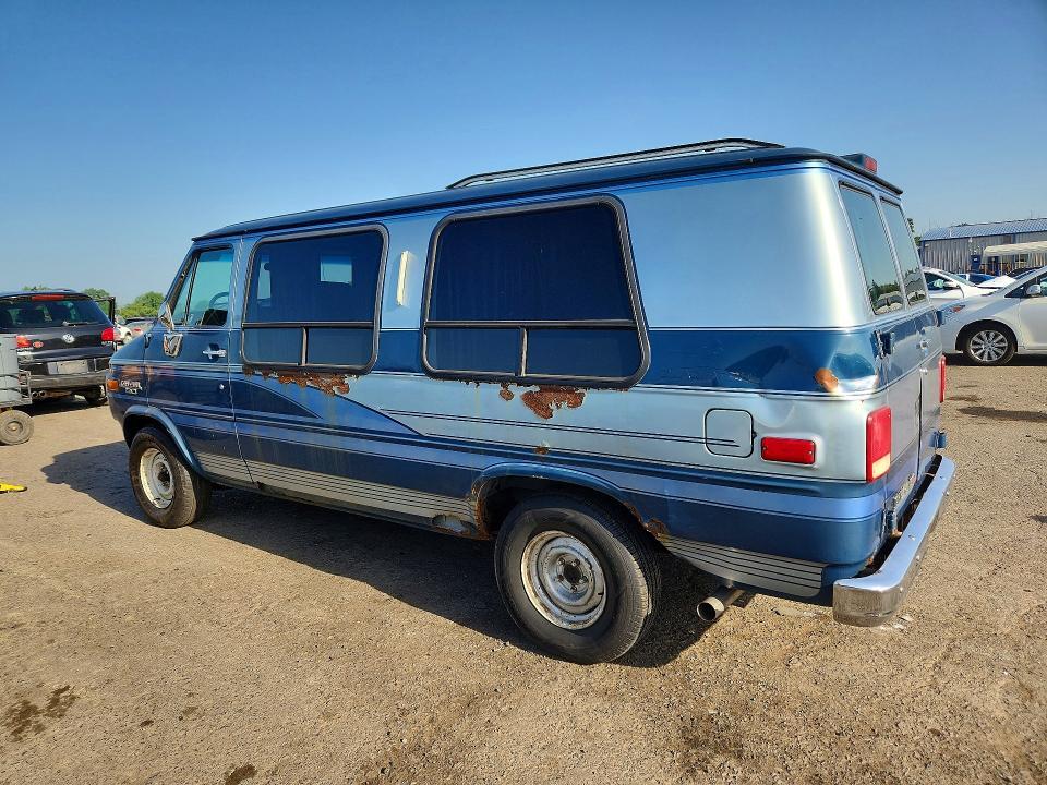1993 CHEVROLET G20 — Фото 2 из 13