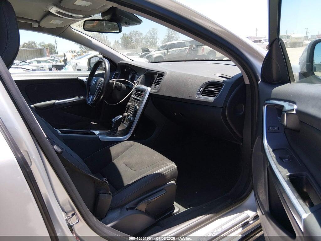 YV1612FS9D1231260 2013 VOLVO S60 photo no. 5