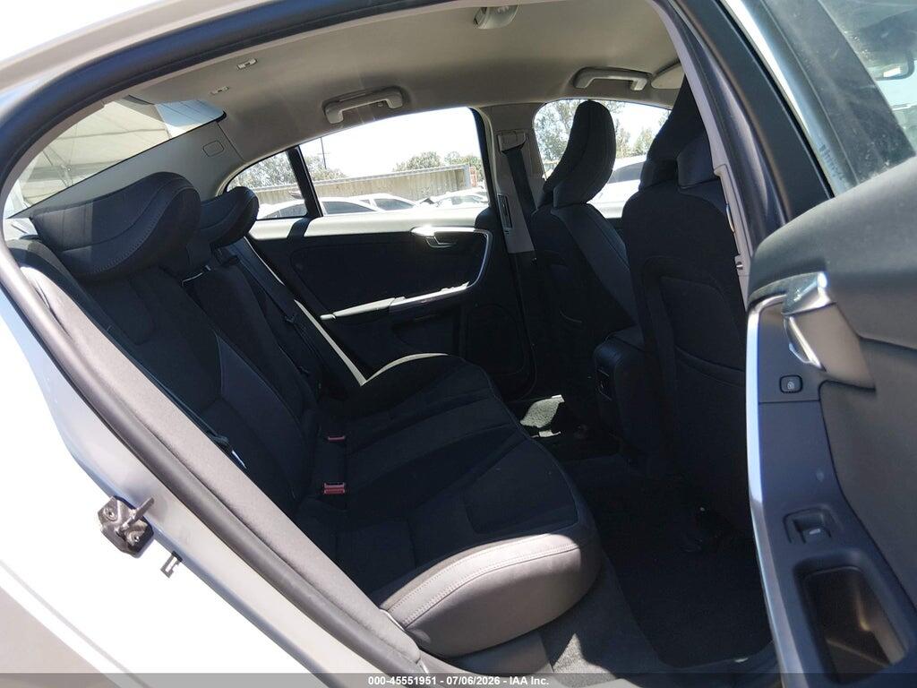 YV1612FS9D1231260 2013 VOLVO S60 photo no. 8