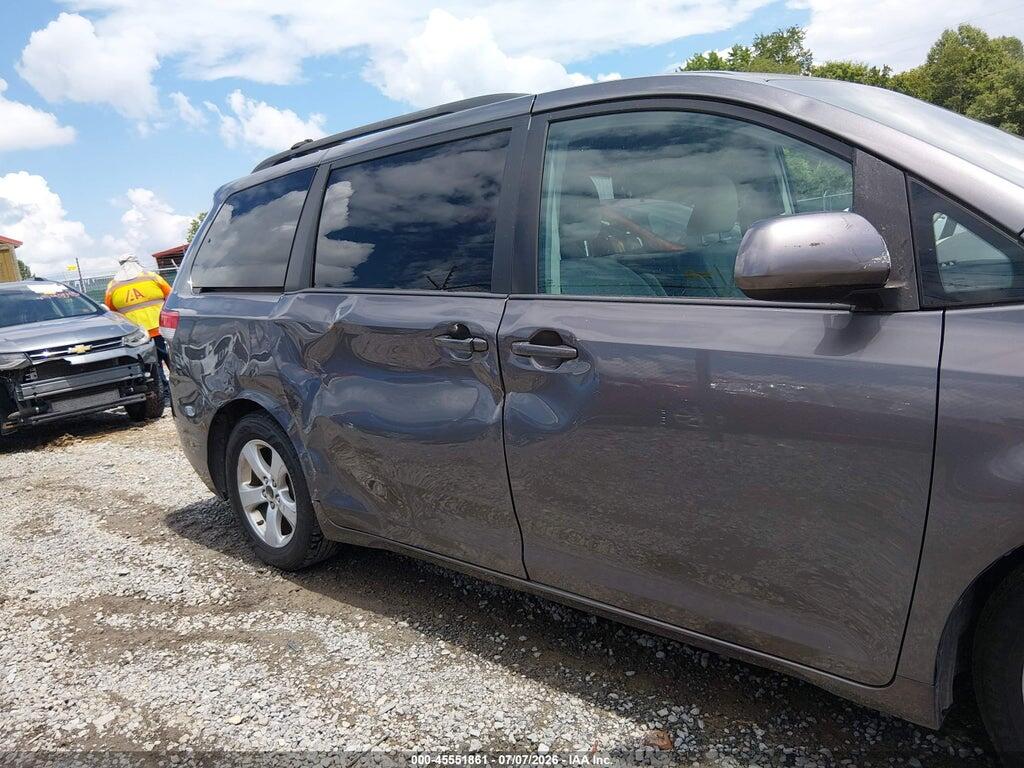 5TDKK3DC6CS258436 2012 TOYOTA SIENNA photo no. 6