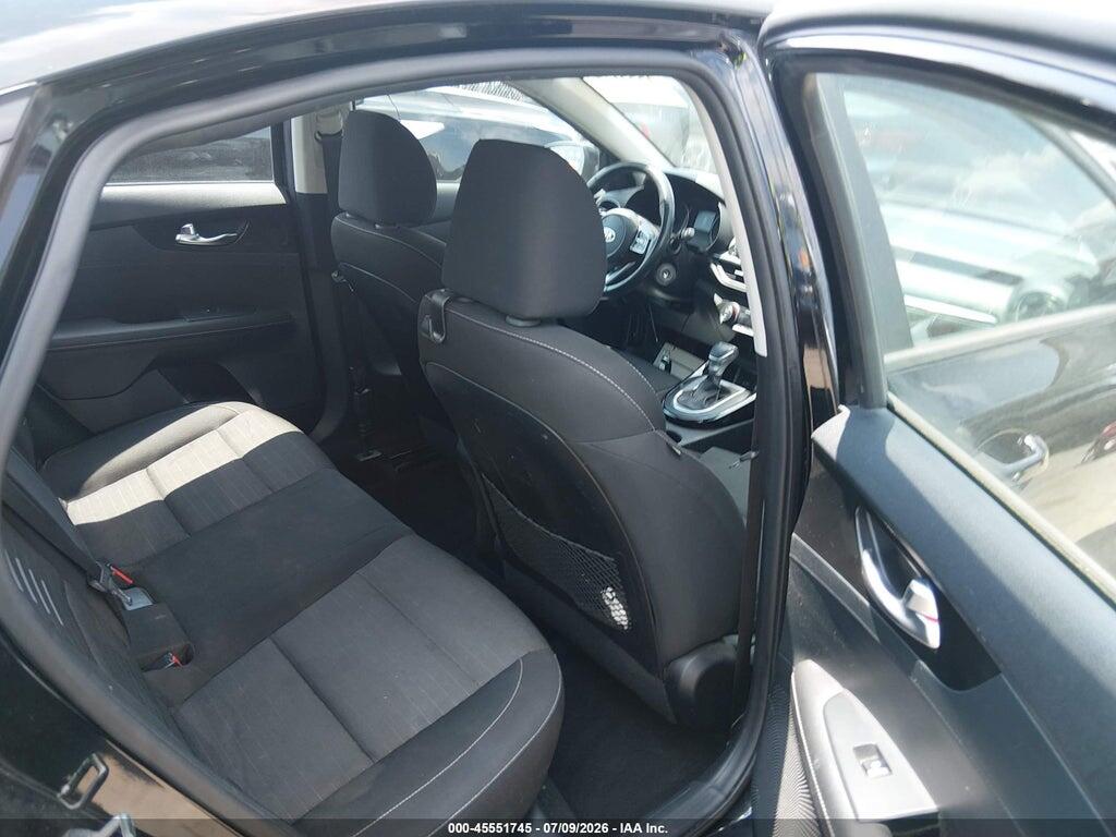 3KPF34AD6KE006941 2019 KIA FORTE photo no. 8