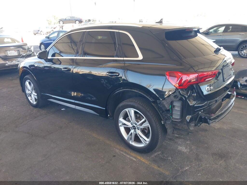 WA1DECF32R1115397 2024 AUDI Q3 photo no. 3