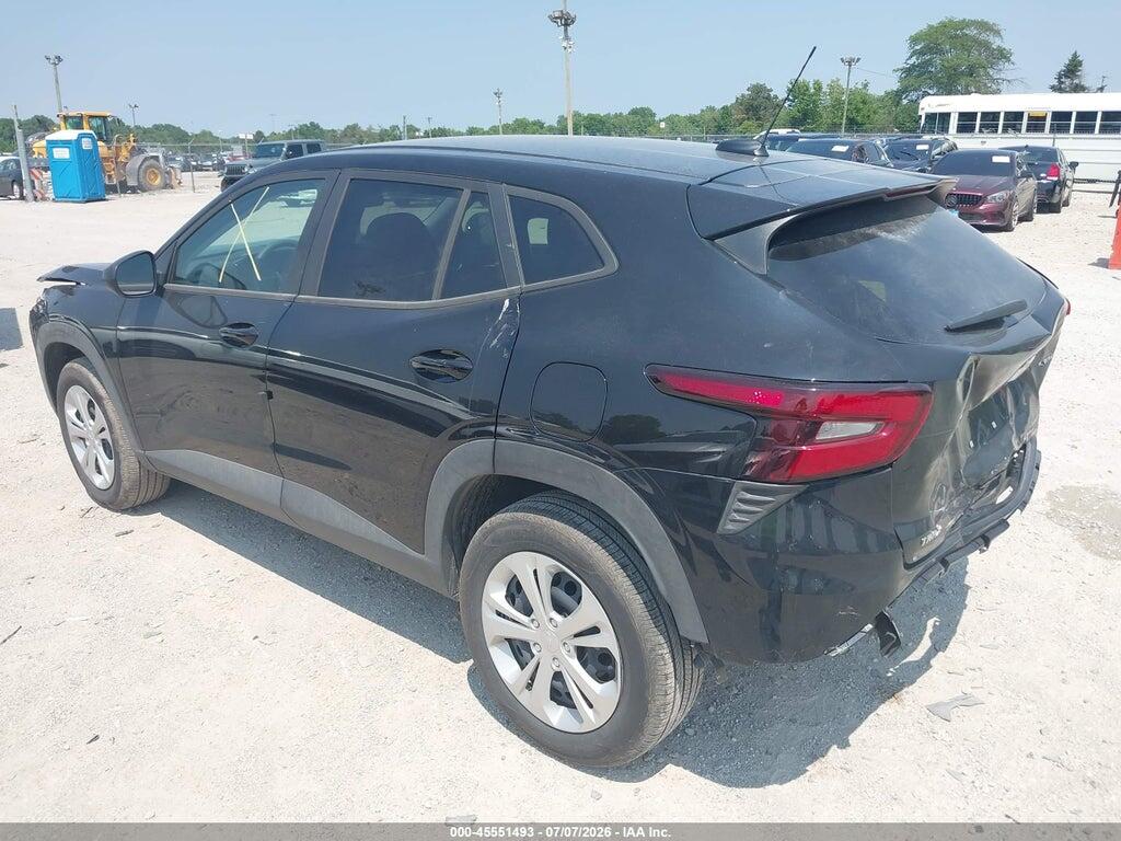KL77LFEP5TC052884 2026 CHEVROLET TRAX photo no. 3
