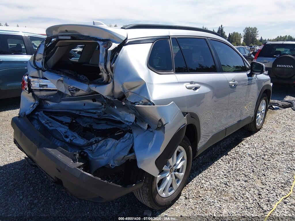 7MUCAAAG2NV026735 2022 TOYOTA COROLLA CROSS photo no. 4