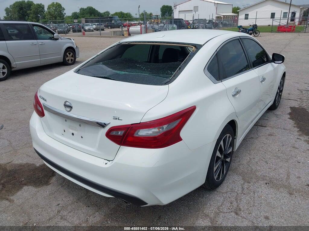 1N4AL3AP1JC126754 2018 NISSAN ALTIMA photo no. 4