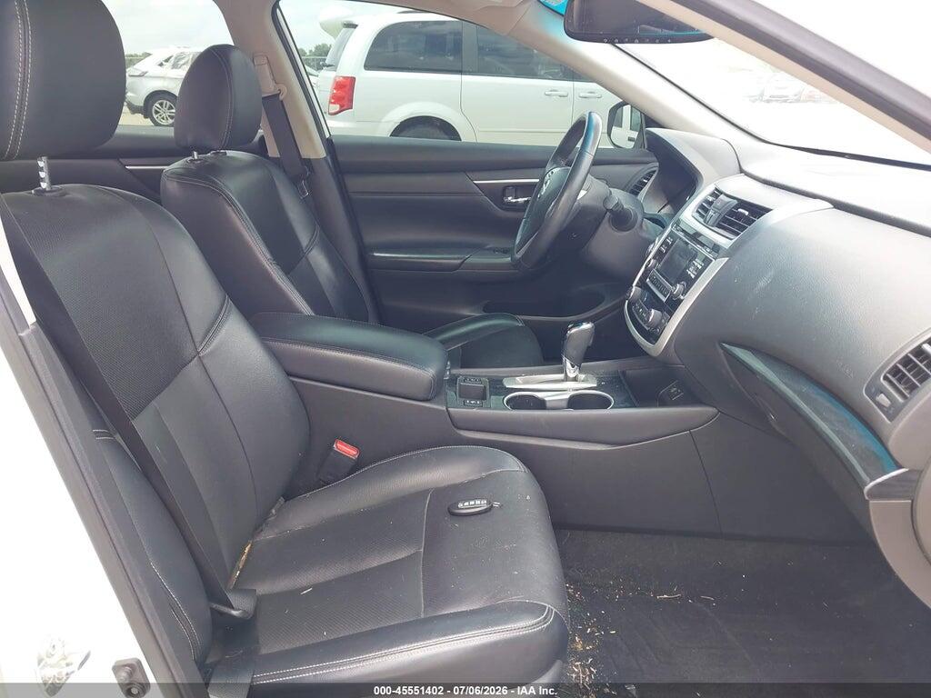 1N4AL3AP1JC126754 2018 NISSAN ALTIMA photo no. 5