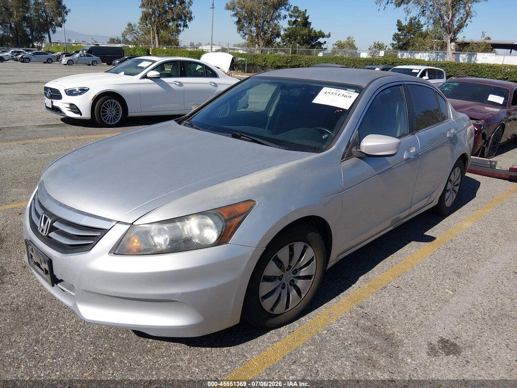 1HGCP2F34CA218867 2012 HONDA ACCORD photo no. 2