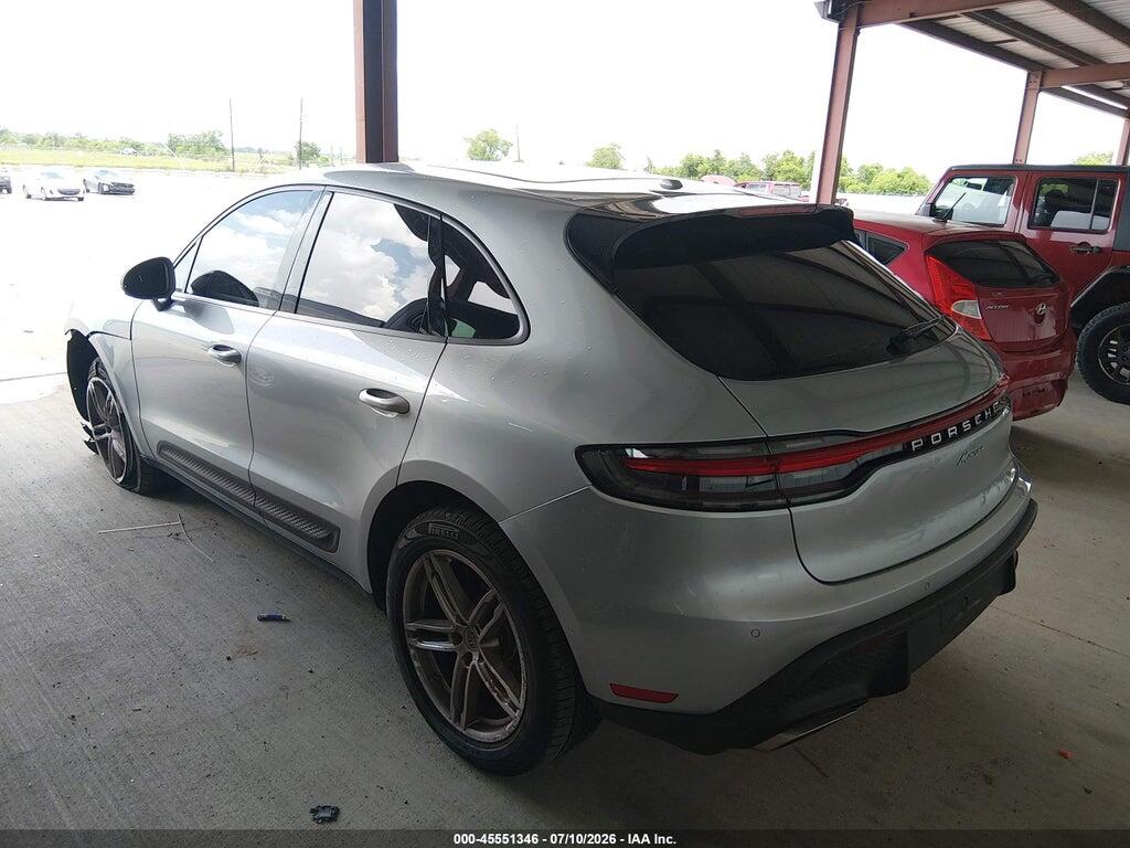 WP1AA2A58PLB12785 2023 PORSCHE MACAN photo no. 3