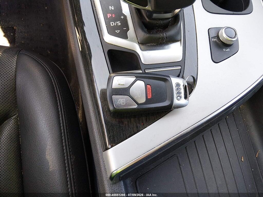 WA1LAAF70HD047239 2017 AUDI Q7 photo no. 11