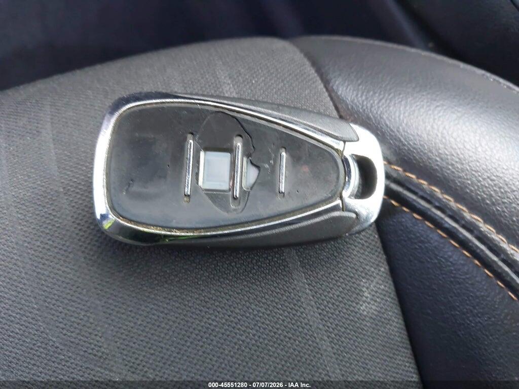 KL7CJLSBXKB892126 2019 CHEVROLET TRAX photo no. 11