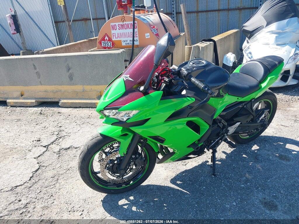 ML5EXEP17SDAE4921 2025 KAWASAKI EX650 photo no. 2