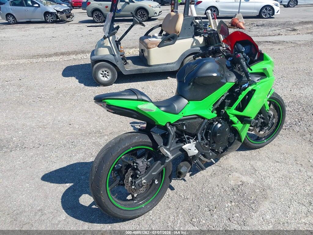 ML5EXEP17SDAE4921 2025 KAWASAKI EX650 photo no. 4
