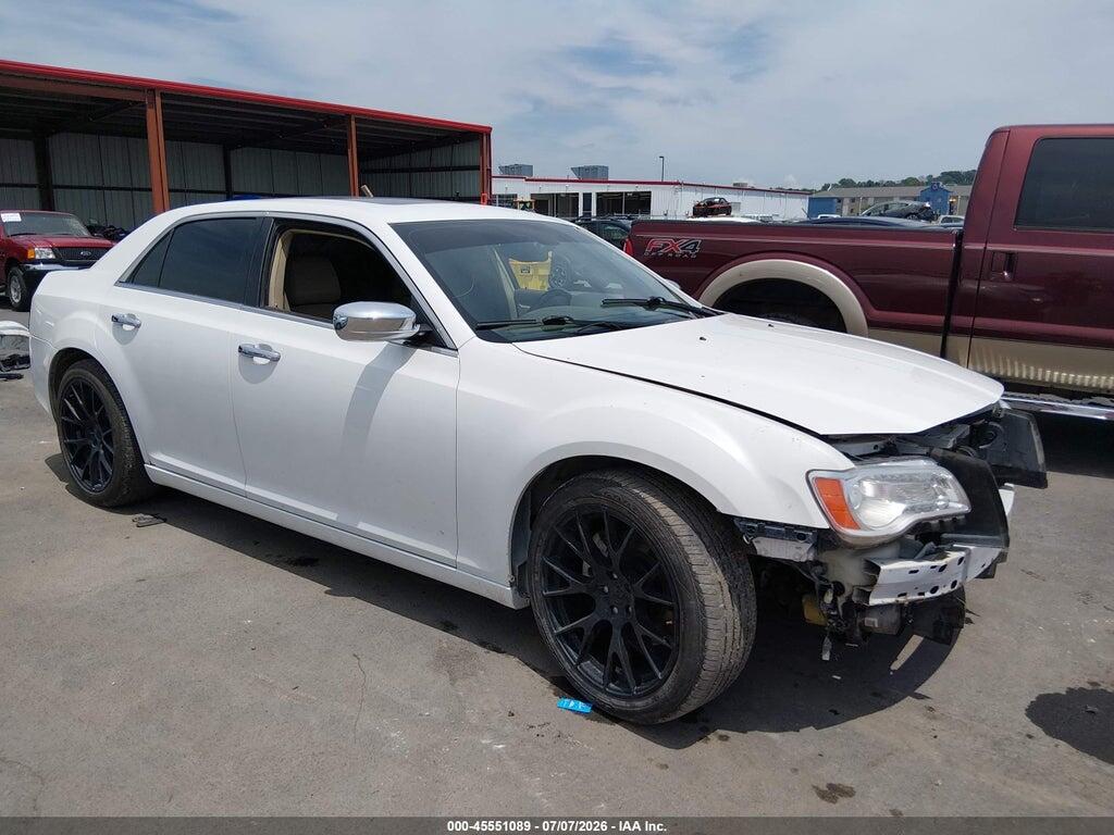 2C3CA6CT8BH528326 2011 CHRYSLER 300C photo no. 1