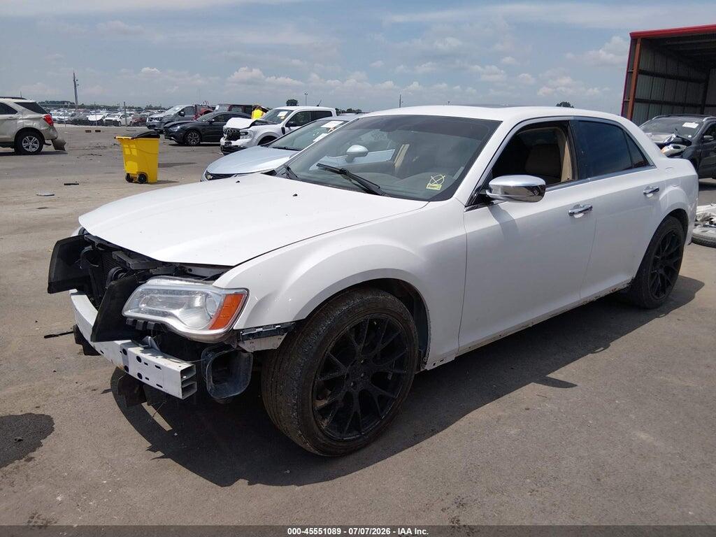 2C3CA6CT8BH528326 2011 CHRYSLER 300C photo no. 2