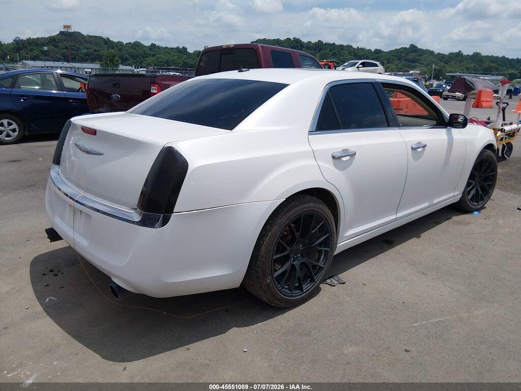 2C3CA6CT8BH528326 2011 CHRYSLER 300C photo no. 4