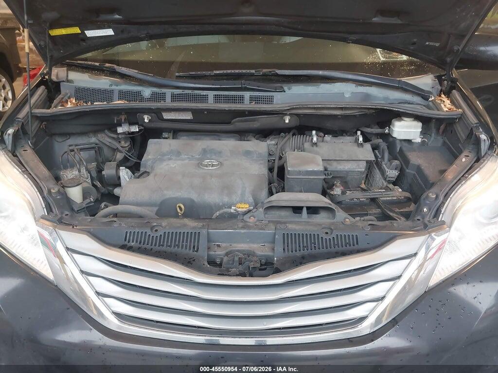5TDDK3DC3DS066692 2013 TOYOTA SIENNA photo no. 10