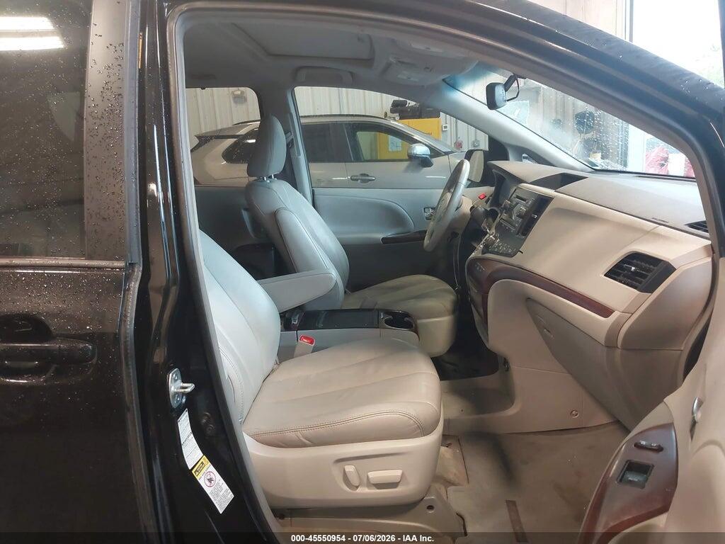 5TDDK3DC3DS066692 2013 TOYOTA SIENNA photo no. 5