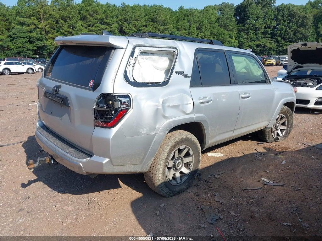 JTEBU5JR2K5698863 2019 TOYOTA 4RUNNER photo no. 4