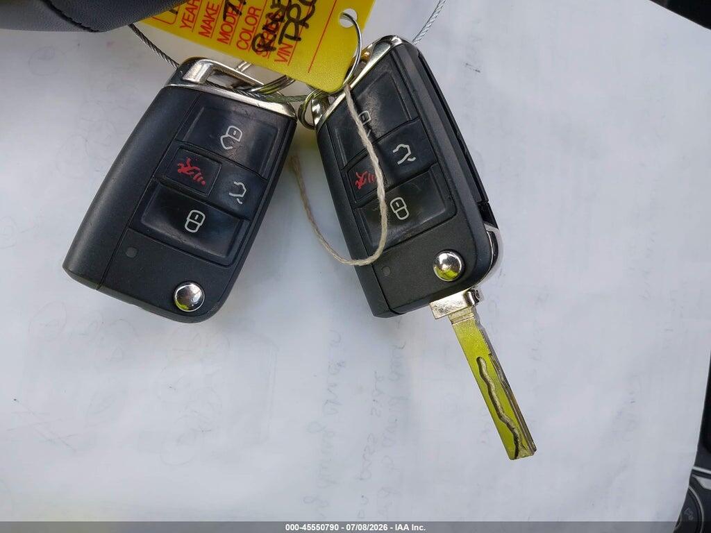 3VV2B7AX0JM094226 2018 VOLKSWAGEN TIGUAN photo no. 11
