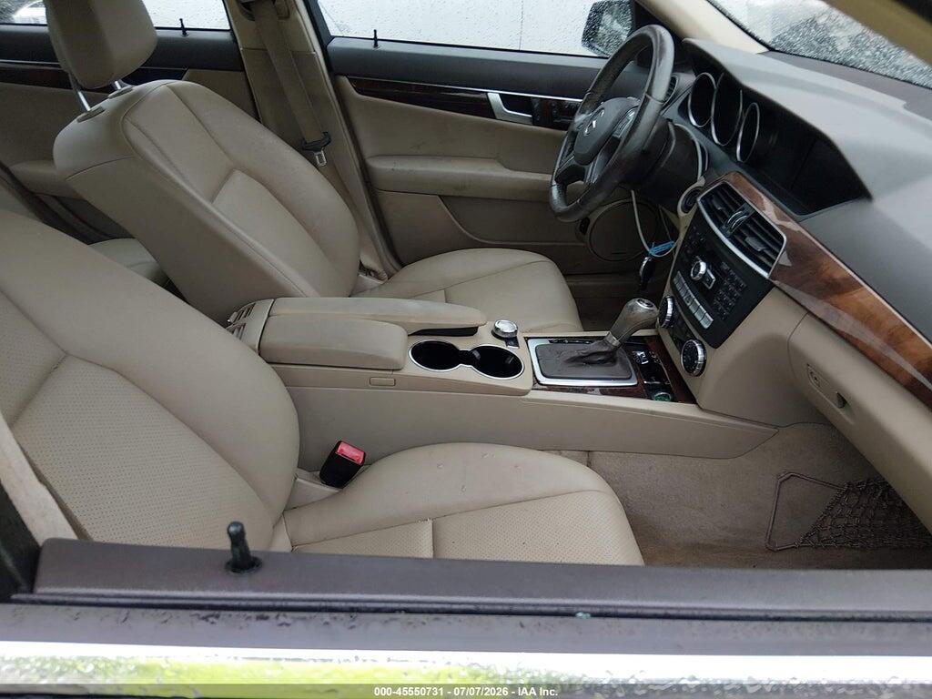 WDDGF8AB9EG225520 2014 MERCEDES-BENZ C 300 photo no. 5