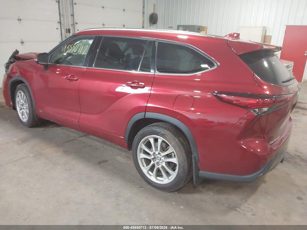 5TDXBRCH5NS551673 2022 TOYOTA HIGHLANDER photo no. 3