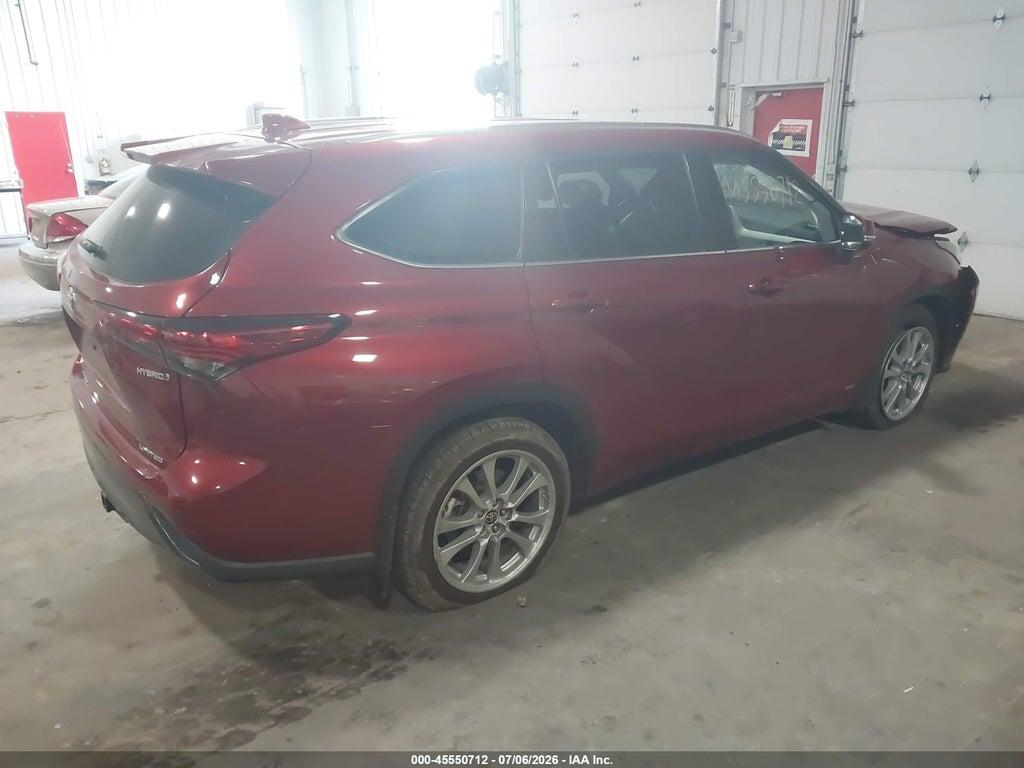 5TDXBRCH5NS551673 2022 TOYOTA HIGHLANDER photo no. 4