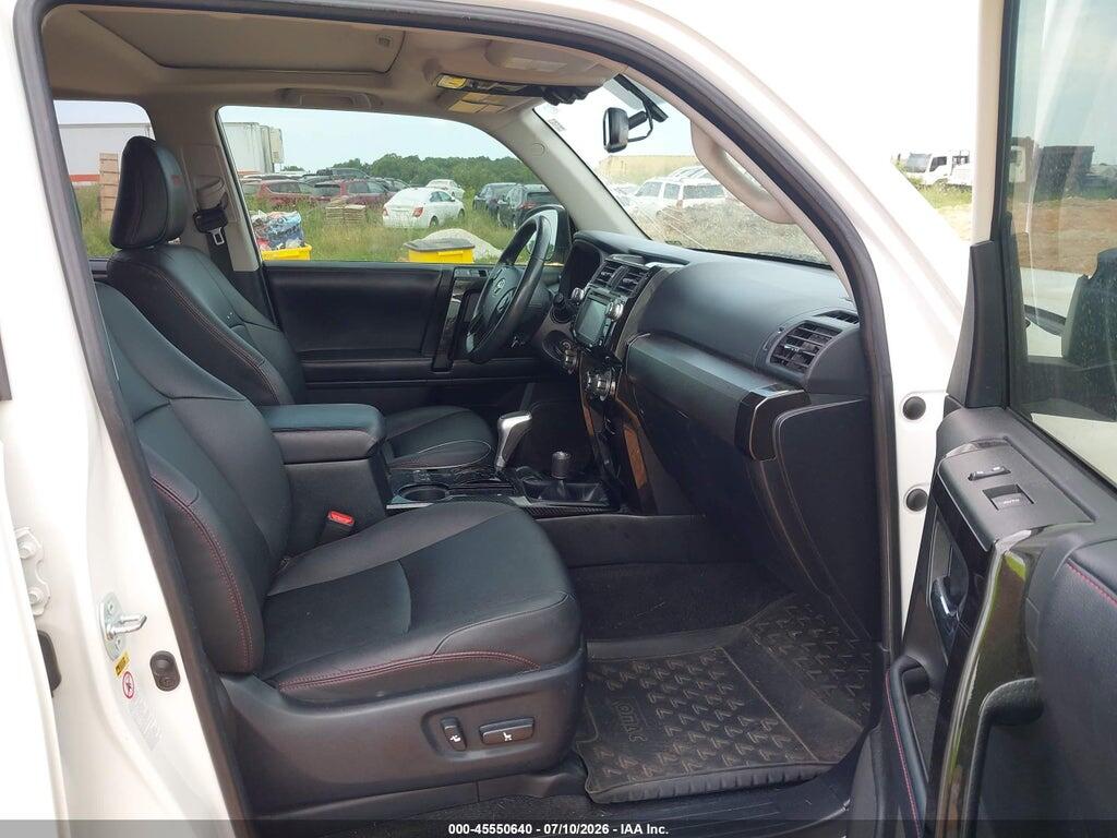 JTEBU5JR6K5678146 2019 TOYOTA 4RUNNER photo no. 5