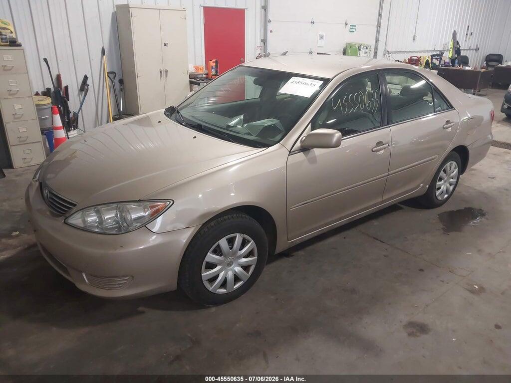 4T1BE30K15U627377 2005 TOYOTA CAMRY photo no. 2