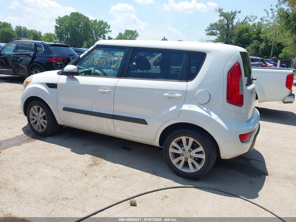 KNDJT2A61D7484803 2013 KIA SOUL photo no. 3