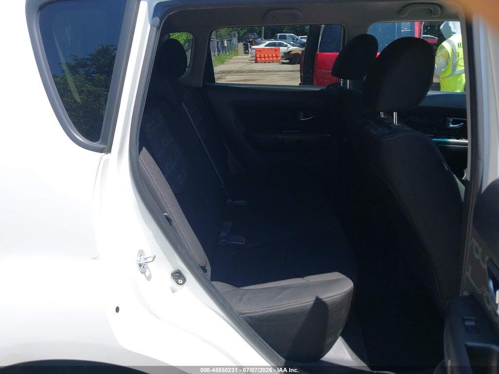 KNDJT2A61D7484803 2013 KIA SOUL photo no. 8
