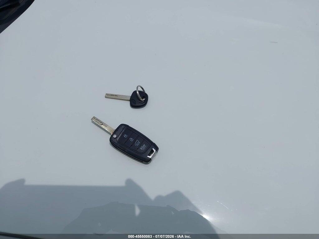 5NMS2CAD6KH131684 2019 HYUNDAI SANTA FE photo no. 11