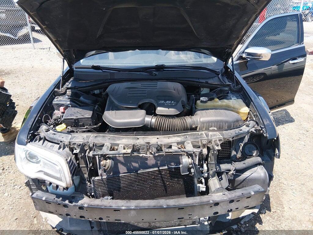 2C3CCAEG0HH551945 2017 CHRYSLER 300C photo no. 10