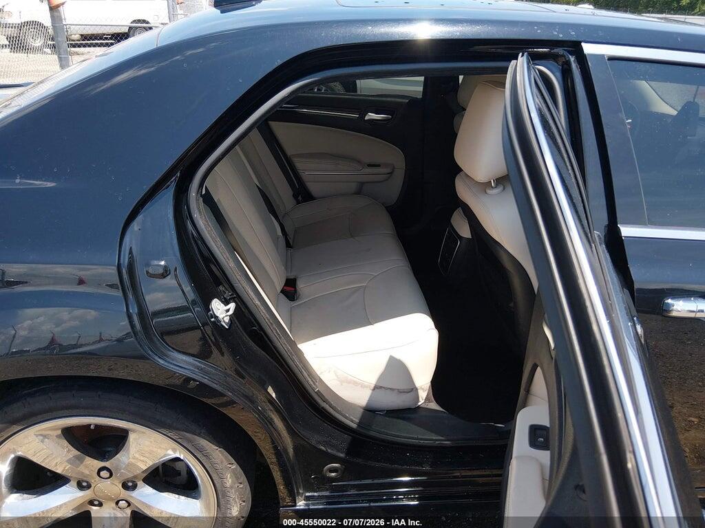 2C3CCAEG0HH551945 2017 CHRYSLER 300C photo no. 8