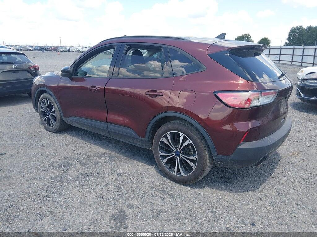 1FMCU0G69MUB34138 2021 FORD ESCAPE photo no. 3
