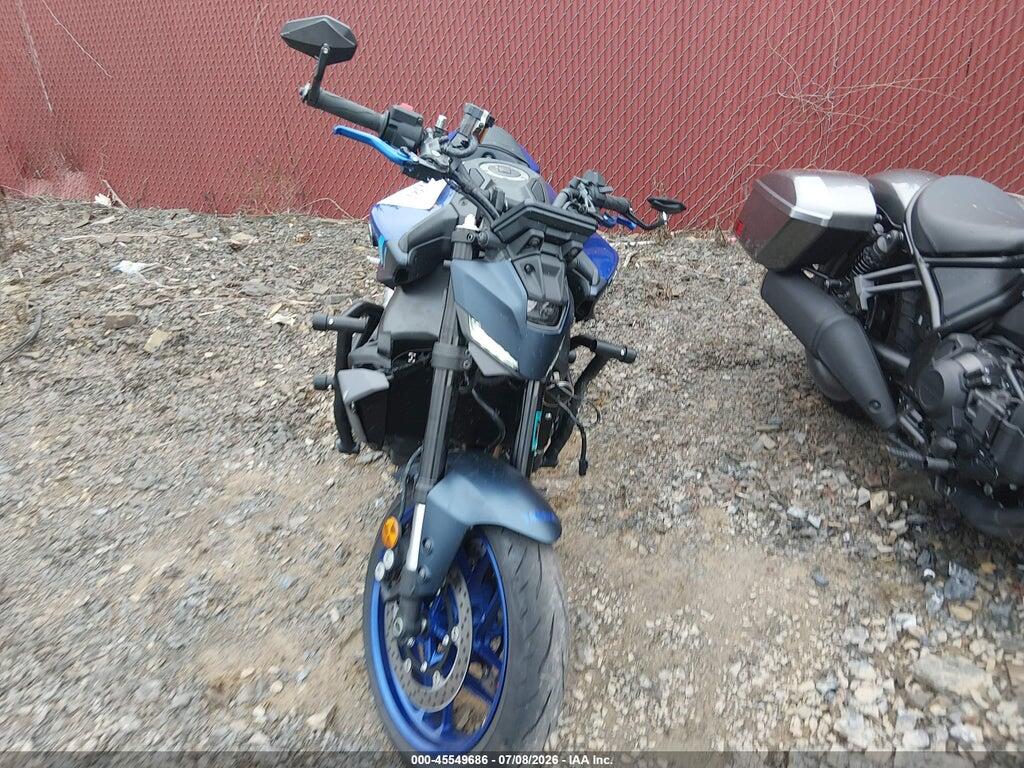 JYARN94E8SA003823 2025 YAMAHA MT09 photo no. 5