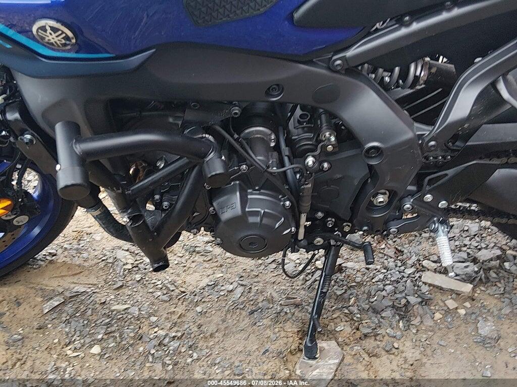 JYARN94E8SA003823 2025 YAMAHA MT09 photo no. 9