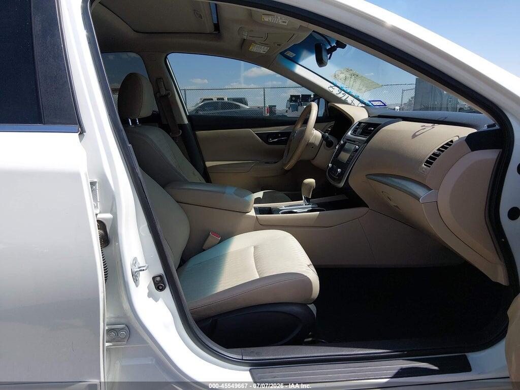 1N4AL3AP1GC227107 2016 NISSAN ALTIMA photo no. 5