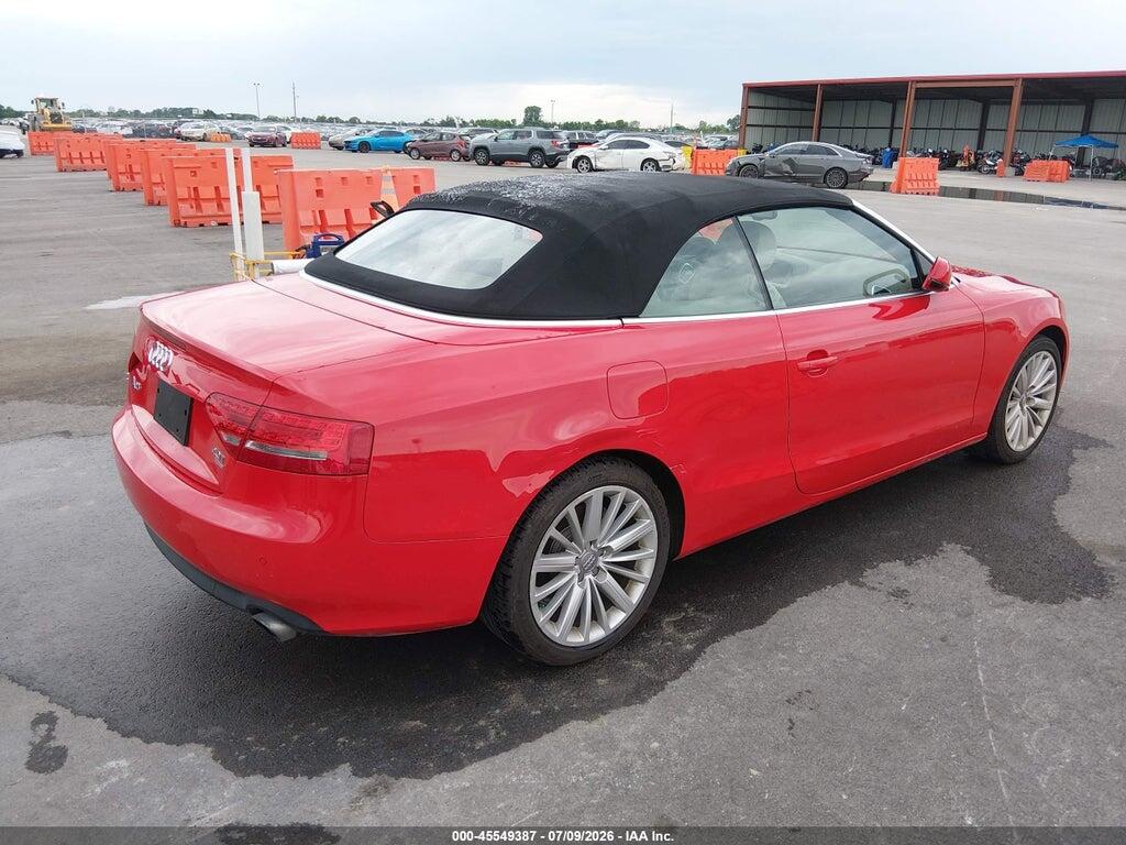 WAULFAFH4BN001766 2011 AUDI A5 photo no. 4