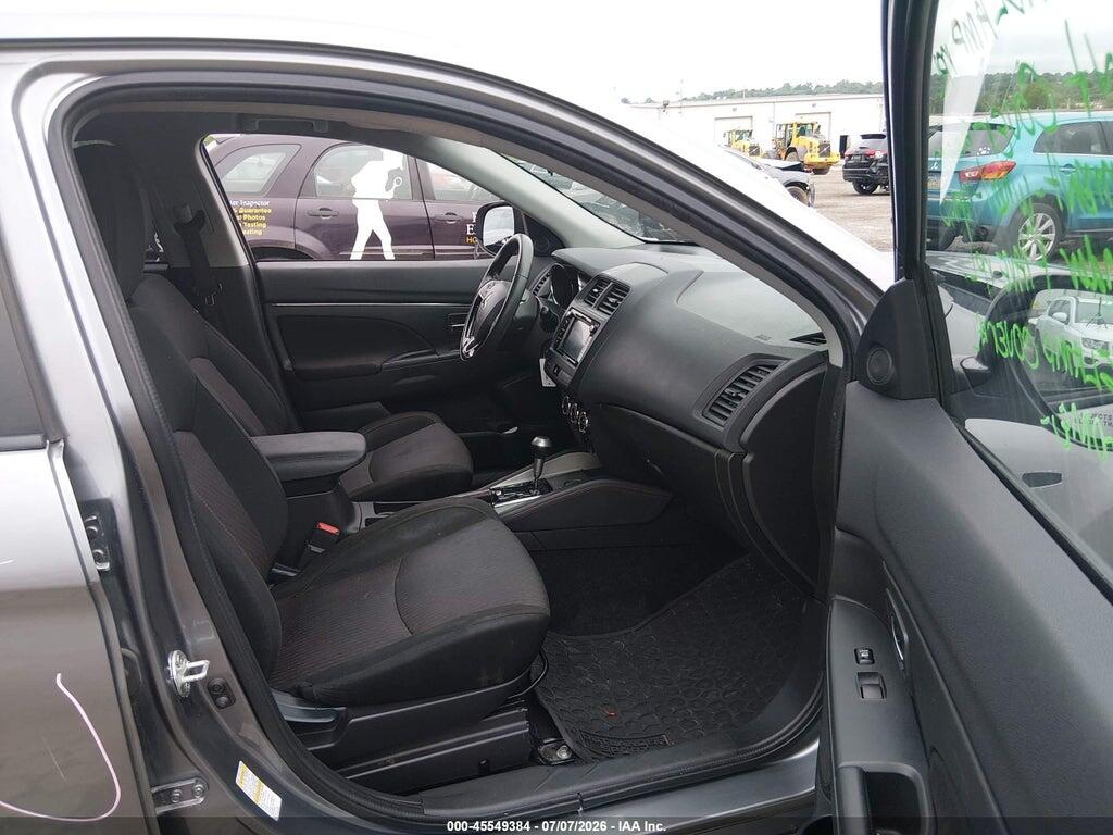JA4AP3AU0JU003293 2018 MITSUBISHI OUTLANDER SPORT photo no. 5