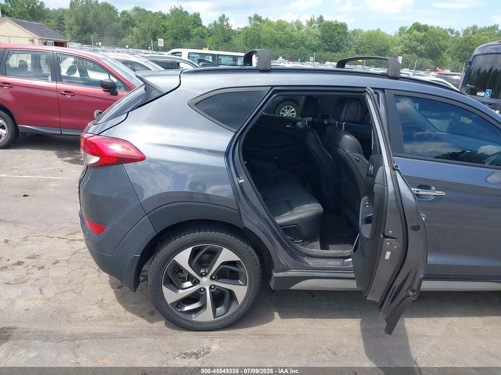 KM8J3CA29HU289148 2017 HYUNDAI TUCSON photo no. 8