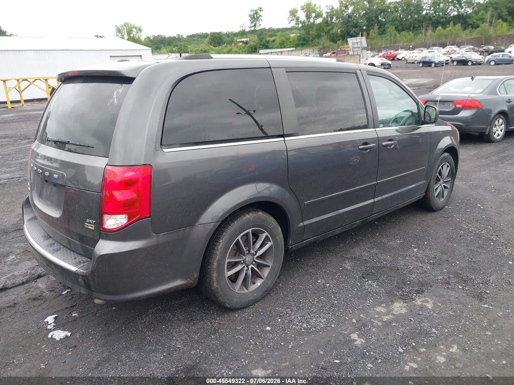 2C4RDGCG6HR700247 2017 DODGE GRAND CARAVAN photo no. 4