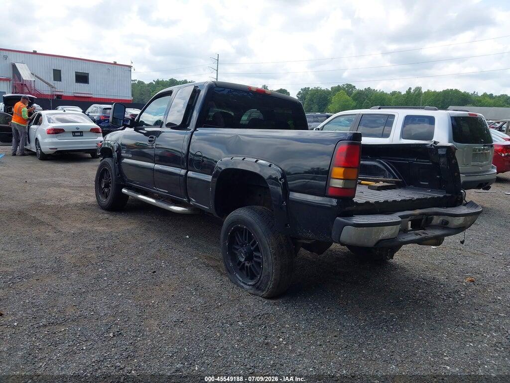 1GTHC29194E115660 2004 GMC SIERRA 2500HD photo no. 3