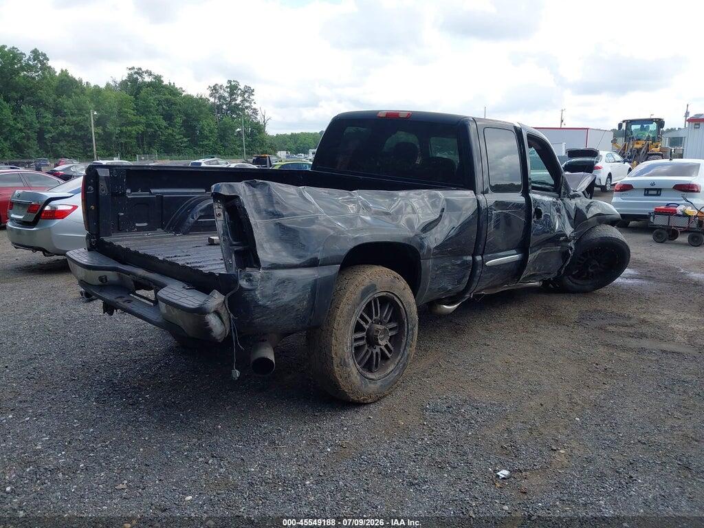 1GTHC29194E115660 2004 GMC SIERRA 2500HD photo no. 4