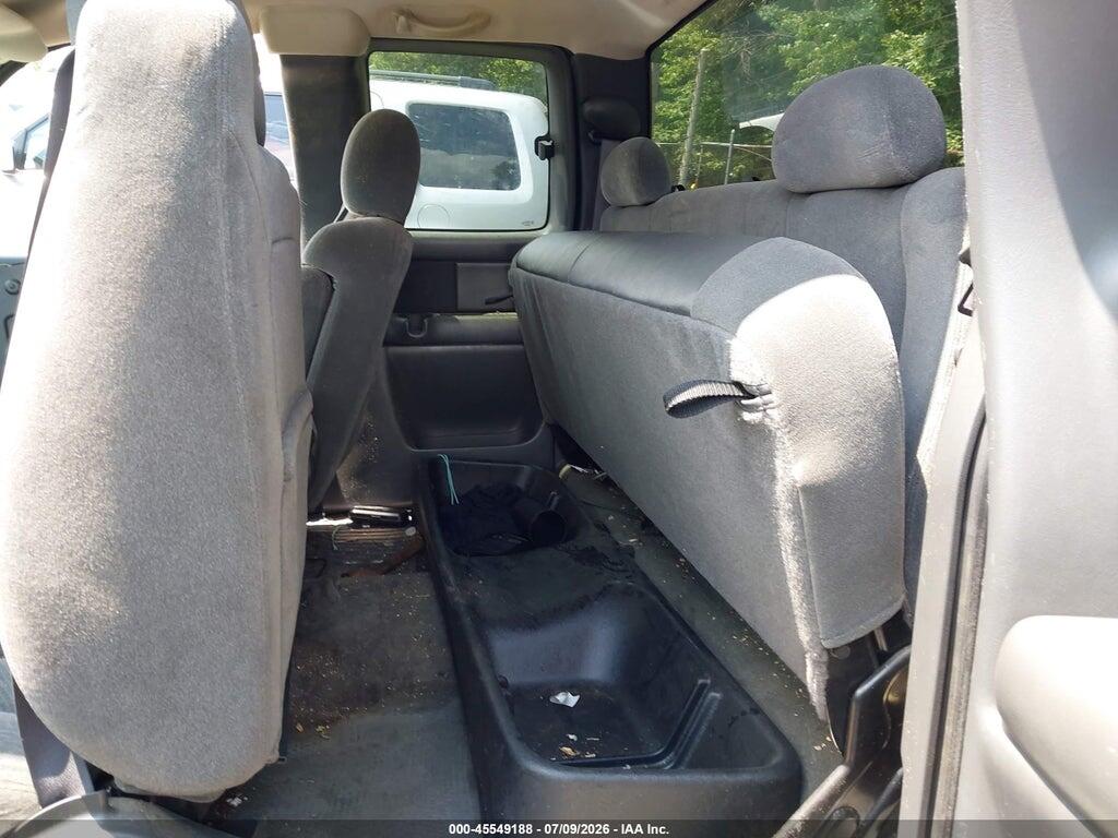 1GTHC29194E115660 2004 GMC SIERRA 2500HD photo no. 8