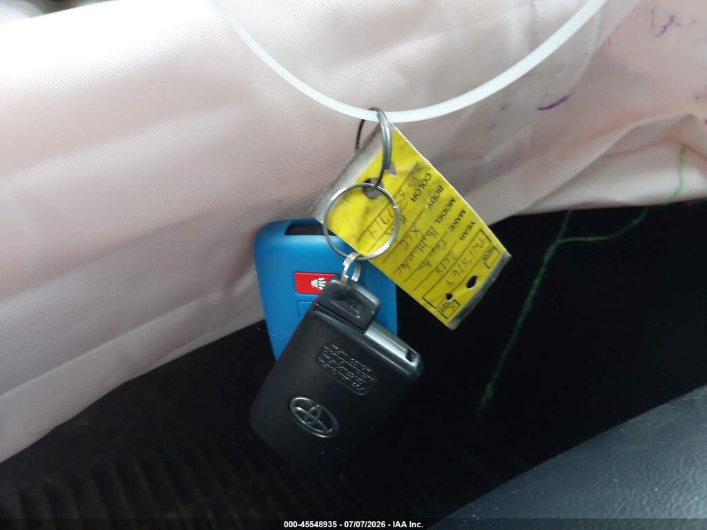 5TDJZRFH1JS857714 2018 TOYOTA HIGHLANDER photo no. 11