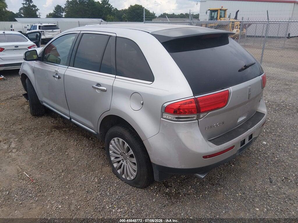 2LMDJ6JK8BBJ12399 2011 LINCOLN MKX photo no. 3